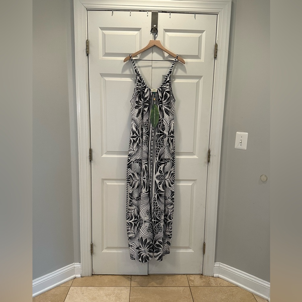 NWT FARM RIO Monochrome Elegance Scarf Wide Leg Jumpsuit (size medium)